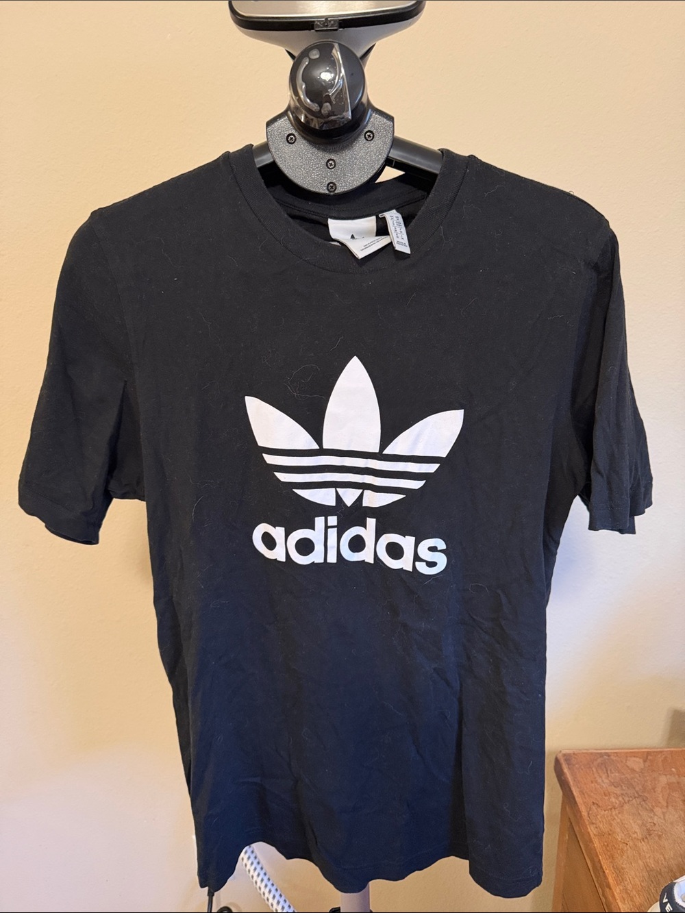 adidas Men's Black Trefoil Logo T-Shirt - Medium